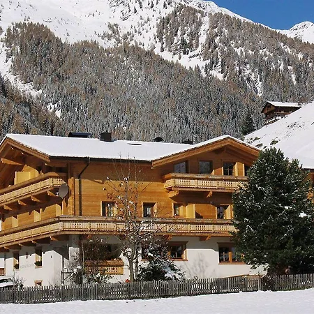 Residenz Апарт-отель 3*